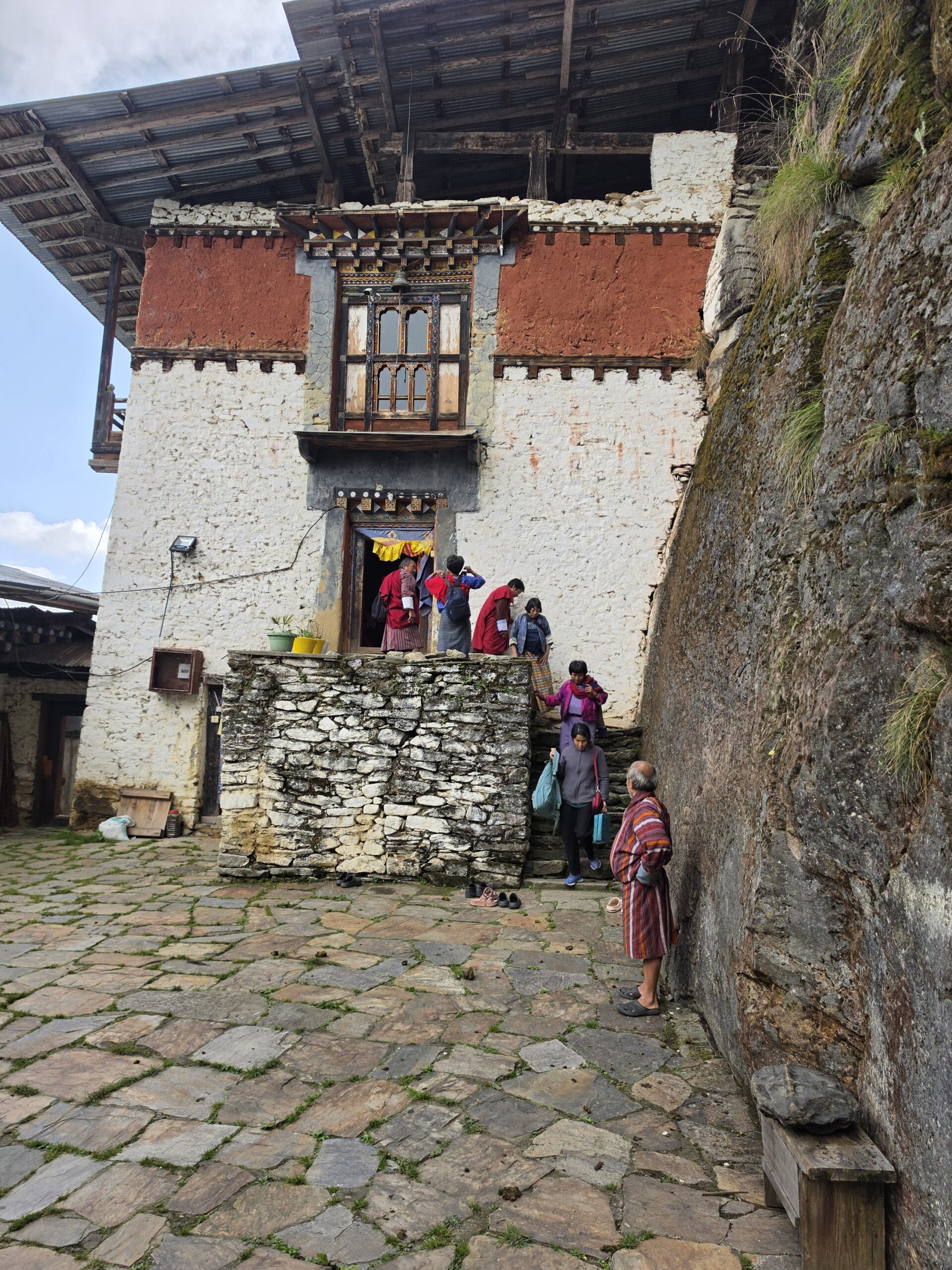 lorepa lhakhang